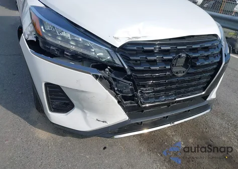 2023 Nissan Kicks Sr Xtronic Cvt z USA, uszkodzony, nr VIN 3N1CP5DV3PL549557